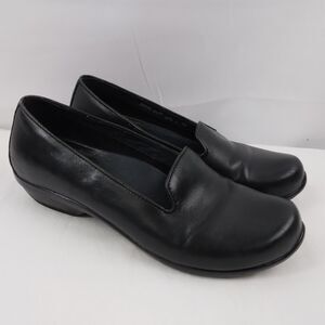 Dansko Olivia Loafer Black Leather Slip On Flat Shoe Womens Size EU 37 US 6.5 7
